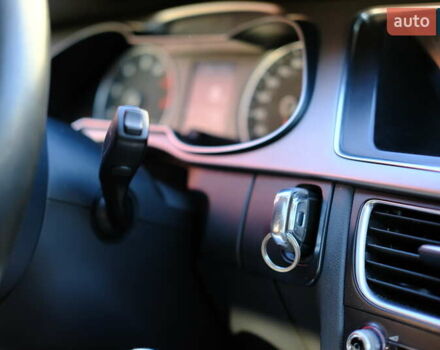 Сірий Ауді А4, об'ємом двигуна 1.98 л та пробігом 225 тис. км за 13200 $, фото 33 на Automoto.ua