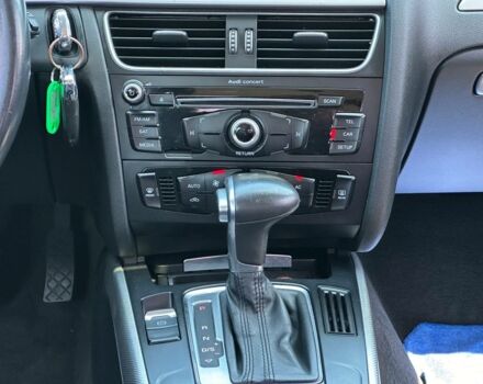 Серый Ауди А4, объемом двигателя 2 л и пробегом 171 тыс. км за 10300 $, фото 17 на Automoto.ua