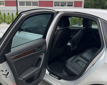 Сірий Ауді А4, об'ємом двигуна 1.98 л та пробігом 189 тис. км за 13200 $, фото 31 на Automoto.ua