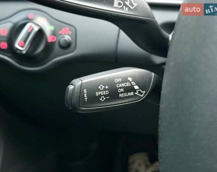 Сірий Ауді А4, об'ємом двигуна 2 л та пробігом 152 тис. км за 13200 $, фото 18 на Automoto.ua