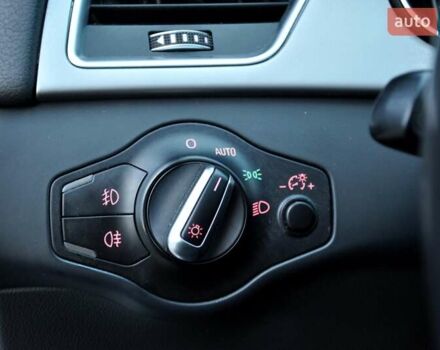 Сірий Ауді А4, об'ємом двигуна 1.98 л та пробігом 194 тис. км за 9999 $, фото 32 на Automoto.ua