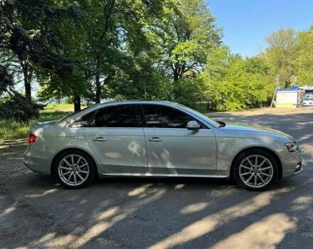 Ауді А4 2013 у Львові на Automoto.ua Сірий Ауді А4, об'ємом двигуна 1.98 л та пробігом 181 тис. км за 11300 $, фото 3 на Automoto.ua