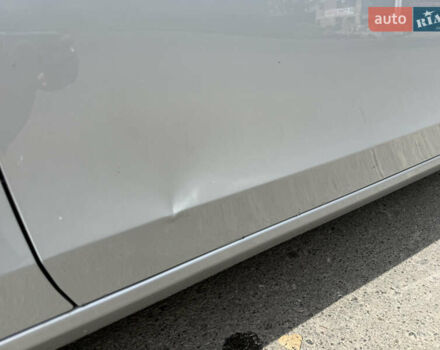 Сірий Ауді А4, об'ємом двигуна 1.98 л та пробігом 220 тис. км за 10000 $, фото 6 на Automoto.ua