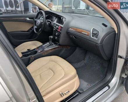Сірий Ауді А4, об'ємом двигуна 1.98 л та пробігом 260 тис. км за 9800 $, фото 16 на Automoto.ua