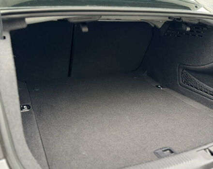 Сірий Ауді А4, об'ємом двигуна 1.98 л та пробігом 189 тис. км за 13200 $, фото 19 на Automoto.ua