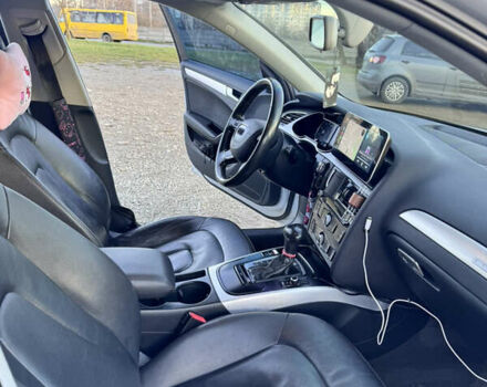 Сірий Ауді А4, об'ємом двигуна 1.98 л та пробігом 276 тис. км за 11800 $, фото 22 на Automoto.ua