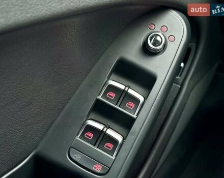 Сірий Ауді А4, об'ємом двигуна 2 л та пробігом 152 тис. км за 13200 $, фото 20 на Automoto.ua