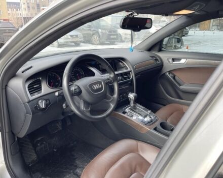 Серый Ауди А4, объемом двигателя 2 л и пробегом 171 тыс. км за 10500 $, фото 3 на Automoto.ua