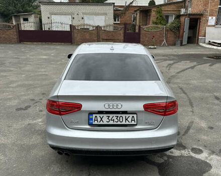 Серый Ауди А4, объемом двигателя 2 л и пробегом 212 тыс. км за 13500 $, фото 3 на Automoto.ua