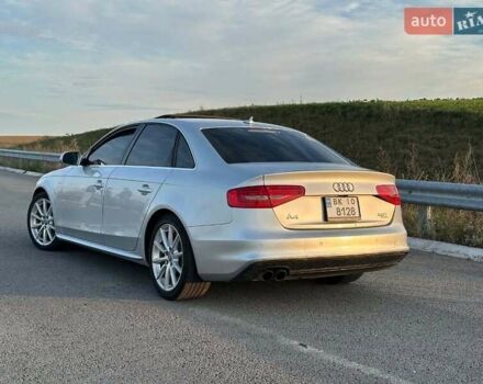 Ауди А4 2013 в Львове на Automoto.ua Серый Ауди А4, объемом двигателя 1.98 л и пробегом 180 тыс. км за 12900 $, фото 2 на Automoto.ua
