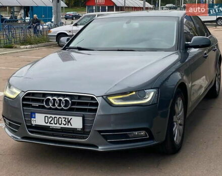 Серый Ауди А4, объемом двигателя 2 л и пробегом 215 тыс. км за 8999 $, фото 1 на Automoto.ua