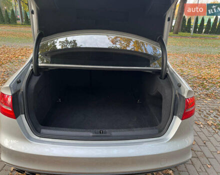 Серый Ауди А4, объемом двигателя 1.98 л и пробегом 153 тыс. км за 12500 $, фото 15 на Automoto.ua