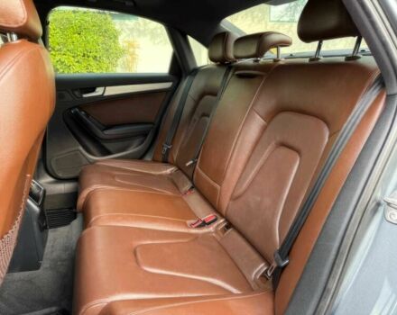 Серый Ауди А4, объемом двигателя 2 л и пробегом 81 тыс. км за 5000 $, фото 11 на Automoto.ua