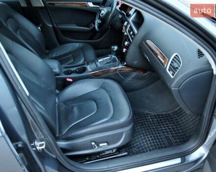 Сірий Ауді А4, об'ємом двигуна 1.98 л та пробігом 194 тис. км за 9999 $, фото 29 на Automoto.ua