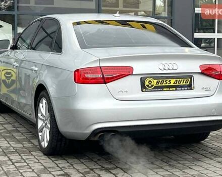 Сірий Ауді А4, об'ємом двигуна 1.98 л та пробігом 255 тис. км за 12700 $, фото 4 на Automoto.ua