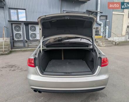 Сірий Ауді А4, об'ємом двигуна 1.98 л та пробігом 260 тис. км за 9800 $, фото 19 на Automoto.ua