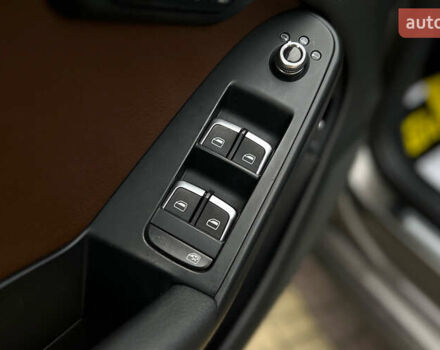 Серый Ауди А4, объемом двигателя 2 л и пробегом 151 тыс. км за 13750 $, фото 16 на Automoto.ua