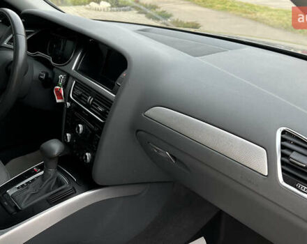 Серый Ауди А4, объемом двигателя 1.98 л и пробегом 130 тыс. км за 10950 $, фото 26 на Automoto.ua