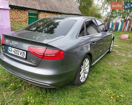 Сірий Ауді А4, об'ємом двигуна 1.98 л та пробігом 124 тис. км за 12000 $, фото 5 на Automoto.ua