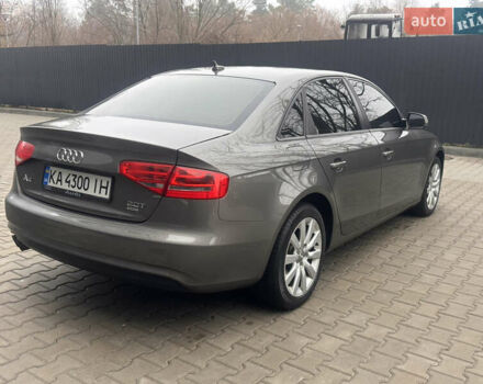Серый Ауди А4, объемом двигателя 1.98 л и пробегом 203 тыс. км за 9999 $, фото 5 на Automoto.ua