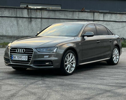 Ауді А4 2014 у Києві на Automoto.ua Сірий Ауді А4, об'ємом двигуна 1.98 л та пробігом 117 тис. км за 12999 $, фото 8 на Automoto.ua