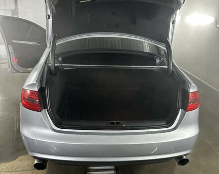 Серый Ауди А4, объемом двигателя 1.98 л и пробегом 175 тыс. км за 13000 $, фото 3 на Automoto.ua