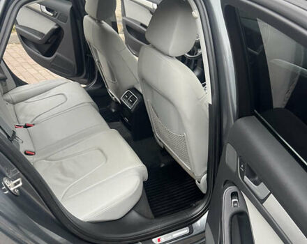 Сірий Ауді А4, об'ємом двигуна 2 л та пробігом 231 тис. км за 12400 $, фото 19 на Automoto.ua