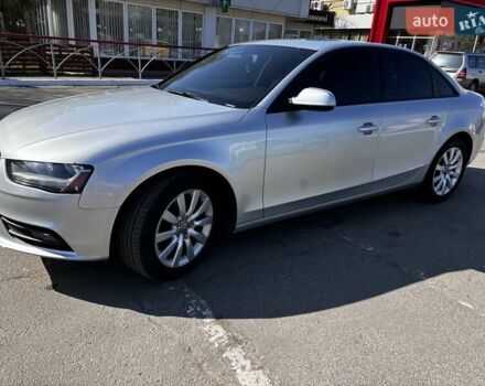 Серый Ауди А4, объемом двигателя 2 л и пробегом 165 тыс. км за 13000 $, фото 4 на Automoto.ua