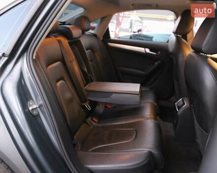 Сірий Ауді А4, об'ємом двигуна 1.98 л та пробігом 127 тис. км за 12900 $, фото 10 на Automoto.ua