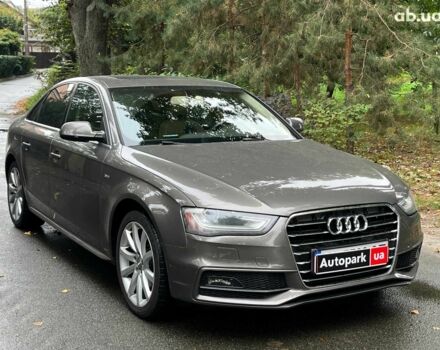 Серый Ауди А4, объемом двигателя 2 л и пробегом 127 тыс. км за 12790 $, фото 2 на Automoto.ua