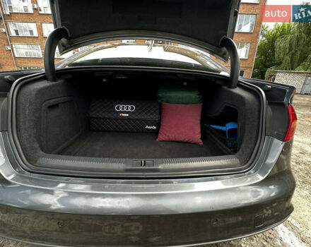 Серый Ауди А4, объемом двигателя 1.98 л и пробегом 216 тыс. км за 13500 $, фото 17 на Automoto.ua