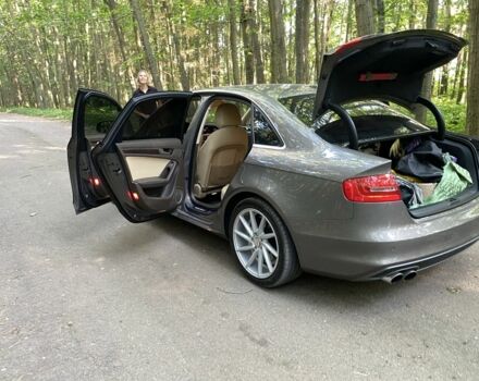 Серый Ауди А4, объемом двигателя 2 л и пробегом 117 тыс. км за 16000 $, фото 7 на Automoto.ua