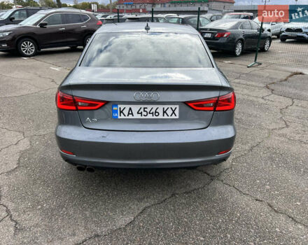 Сірий Ауді А4, об'ємом двигуна 1.8 л та пробігом 178 тис. км за 10450 $, фото 7 на Automoto.ua