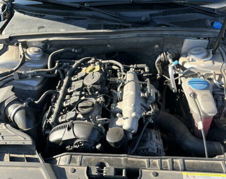 Серый Ауди А4, объемом двигателя 1.98 л и пробегом 204 тыс. км за 11900 $, фото 9 на Automoto.ua