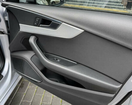 Сірий Ауді А4, об'ємом двигуна 1.98 л та пробігом 149 тис. км за 18999 $, фото 26 на Automoto.ua