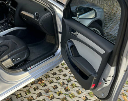 Сірий Ауді А4, об'ємом двигуна 2 л та пробігом 120 тис. км за 13300 $, фото 37 на Automoto.ua