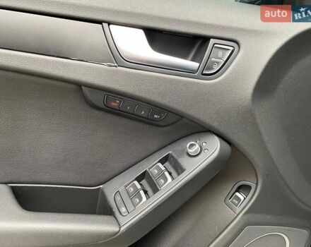 Сірий Ауді А4, об'ємом двигуна 1.98 л та пробігом 175 тис. км за 14700 $, фото 11 на Automoto.ua