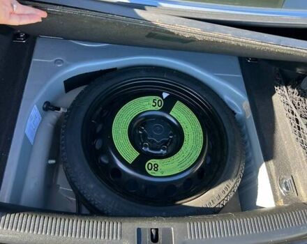 Сірий Ауді А4, об'ємом двигуна 1.98 л та пробігом 173 тис. км за 14000 $, фото 34 на Automoto.ua