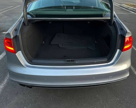 Сірий Ауді А4, об'ємом двигуна 2 л та пробігом 77 тис. км за 5000 $, фото 13 на Automoto.ua