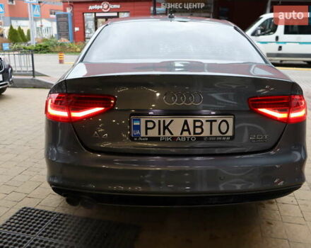 Сірий Ауді А4, об'ємом двигуна 2 л та пробігом 140 тис. км за 14900 $, фото 4 на Automoto.ua