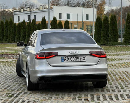 Сірий Ауді А4, об'ємом двигуна 2 л та пробігом 120 тис. км за 13300 $, фото 9 на Automoto.ua