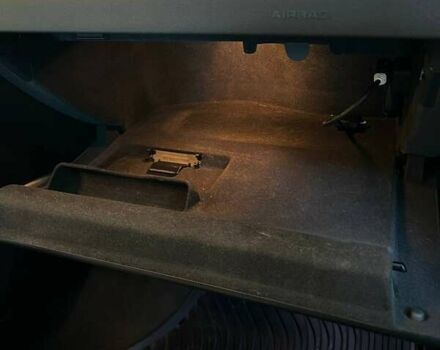 Сірий Ауді А4, об'ємом двигуна 1.98 л та пробігом 173 тис. км за 14000 $, фото 40 на Automoto.ua