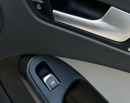 Сірий Ауді А4, об'ємом двигуна 2 л та пробігом 120 тис. км за 13300 $, фото 43 на Automoto.ua