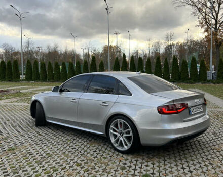 Сірий Ауді А4, об'ємом двигуна 2 л та пробігом 120 тис. км за 13300 $, фото 5 на Automoto.ua