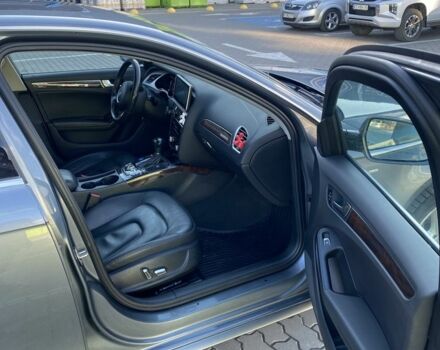 Сірий Ауді А4, об'ємом двигуна 2 л та пробігом 128 тис. км за 14999 $, фото 10 на Automoto.ua