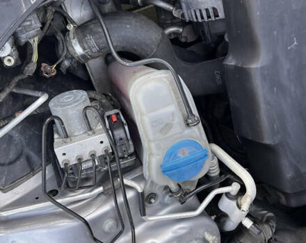 Ауді А4 2015 у Львові на Automoto.ua Сірий Ауді А4, об'ємом двигуна 1.98 л та пробігом 131 тис. км за 13800 $, фото 40 на Automoto.ua