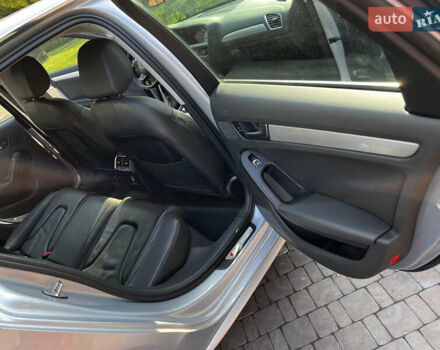 Серый Ауди А4, объемом двигателя 2 л и пробегом 173 тыс. км за 9300 $, фото 8 на Automoto.ua