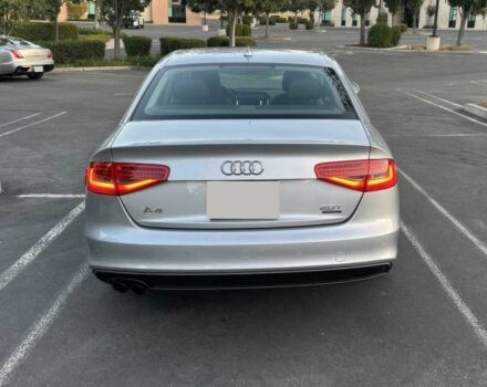 Серый Ауди А4, объемом двигателя 2 л и пробегом 72 тыс. км за 6800 $, фото 4 на Automoto.ua