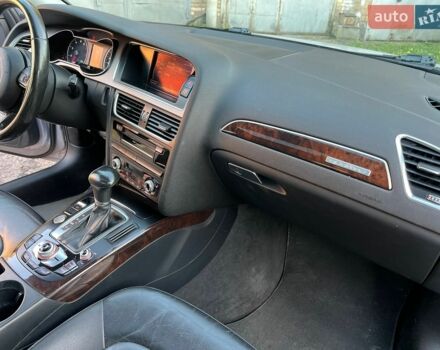 Сірий Ауді А4, об'ємом двигуна 2 л та пробігом 170 тис. км за 7999 $, фото 15 на Automoto.ua