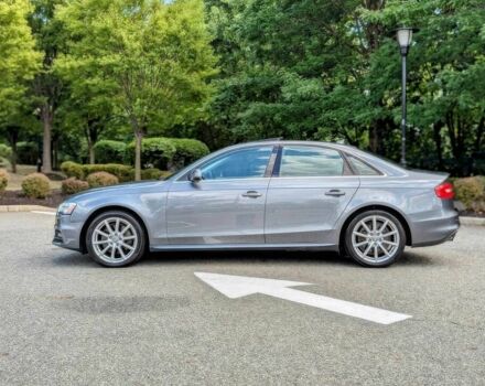 Серый Ауди А4, объемом двигателя 2 л и пробегом 77 тыс. км за 6500 $, фото 3 на Automoto.ua